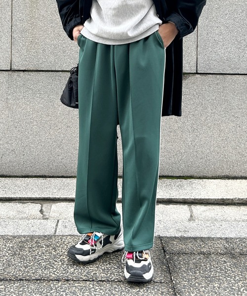 CPCM（シーピーシーエム）の「配色パイピングトラックパンツ（スウェットパンツ・メンズ・ベージュ/ブルー/グリーン・FREE）」の4枚目の写真