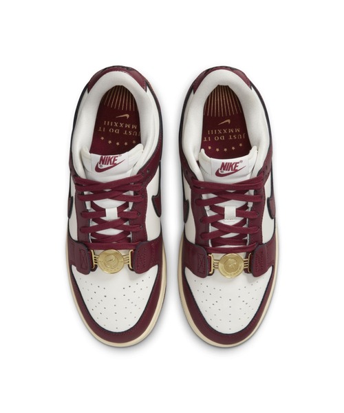 NIKE(ナイキ)の「ナイキ ダンク LOW SE ウィメンズシューズ / Nike Dunk Low SE Women's Shoes<22.5-29cm 展開>(スニーカー・レディース・クリーム・23/24/25/26/27/28/22/29/28.5/25.5/26.5/27.5/22.5/24.5/23.5)」の4枚目の写真