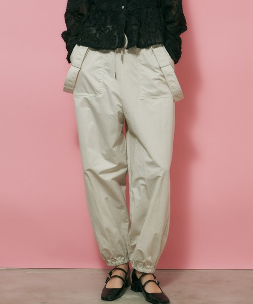 Unitage（ユニテージ）の「パラシュートパンツ（カーゴパンツ・レディース・ブラック/アイボリー/カーキ・FREE）」の19枚目の写真