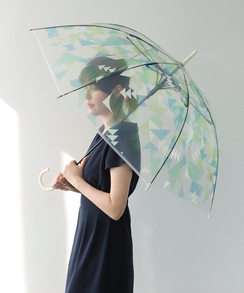 Cepica（セピカ）の「【Wpc】JUMPプリントビニール傘（長傘・レディース・レッド系その他/ブルー系その他/グリーン系その他/スカイブルー系/マルチ・FREE）」の2枚目の写真