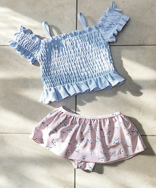 apres les cours（アプレレクール）の「【UVカット】ナチュラル花柄シャーリングセパレート水着（水着・キッズ・ピンク/ミント・90/100/110/120/140/130/80）」の2枚目の写真