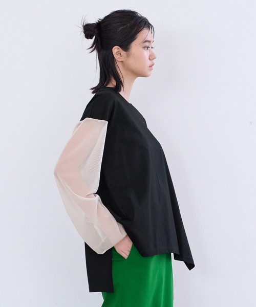 LANVIN en Bleu（ランバンオンブルー）の「チュールシアースリーブカットソー（Tシャツ/カットソー・レディース・ブラック/ベージュ/オフホワイト・38）」の22枚目の写真