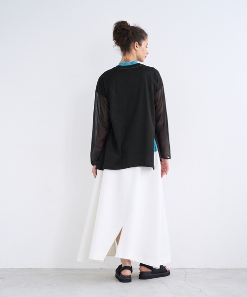 LANVIN en Bleu（ランバンオンブルー）の「チュールシアースリーブカットソー（Tシャツ/カットソー・レディース・ブラック/ベージュ/オフホワイト・38）」の7枚目の写真