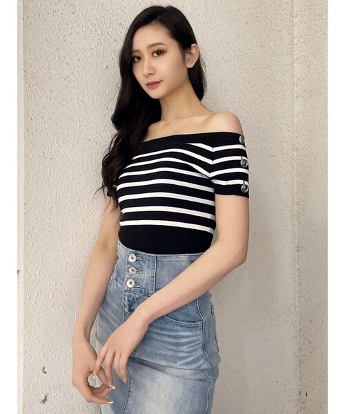 GYDA（ジェイダ）の「オフショルGGボタンニットTOPS（ニット/セーター・レディース・その他1/ブラック・FREE）」の10枚目の写真