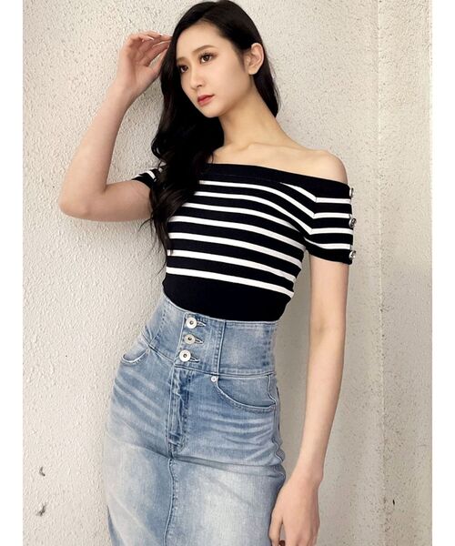 GYDA（ジェイダ）の「オフショルGGボタンニットTOPS（ニット/セーター・レディース・その他1/ブラック・FREE）」の6枚目の写真