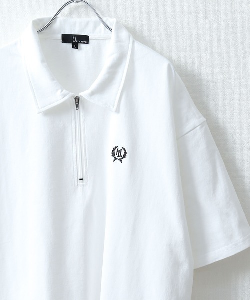 ZIP FIVE（ジップファイブ）の「【ZIP FIVE】【ユニセックス】ハーフジップワンポイント刺繍 半袖Tシャツ/ポロシャツ（ポロシャツ・メンズ・ブラック×ホワイト/クリーム/ホワイト×レッド/オートミール/アイボリー系1/ブラック×ブルー/ホワイト×グリーン/ネイビー/アイボリー系/ホワイト×ブラック/ホワイト/ブラック系/ネイビー系/ブラック・LARGE/MEDIUM）」の5枚目の写真