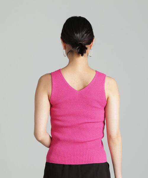 FREE'S MART（フリーズマート）の「◆ミニブークレＶネックニットタンクトップ（タンクトップ・レディース・ホワイト/ブラック/ピンク/グリーン・FREE）」の22枚目の写真