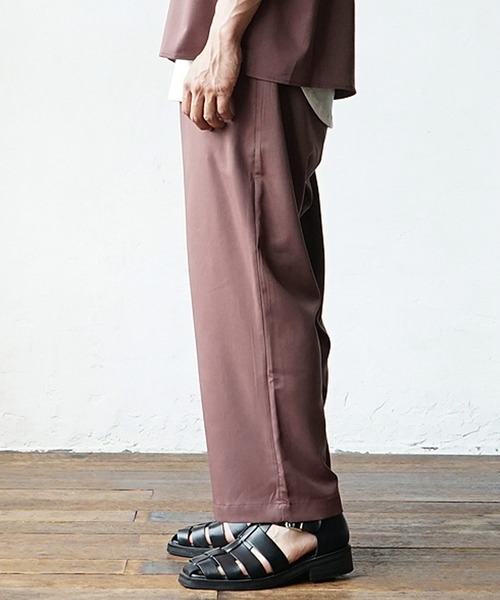 MinoriTY（マイノリティ）の「【MinoriTY】夏素材TRPUワイドパンツ ワイドスラックス ストレートパンツ メンズ 夏服【セットアップ対応】（スラックス・メンズ・ベージュ/モカ/サックスブルー/ブラック・L/M）」の16枚目の写真