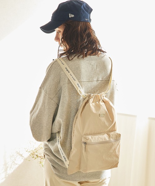 Ungrid(アングリッド)の「【Ungrid/アングリッド】撥水軽量ソフトナイロン ロゴテープナップサック スポーツジムバッグ(バックパック/リュック・レディース・ブラック/アイボリー/グレイッシュベージュ/ブルーグレー/ミント/ブラック×ホワイト/ホワイト×ブラック・FREE)」の1枚目の写真