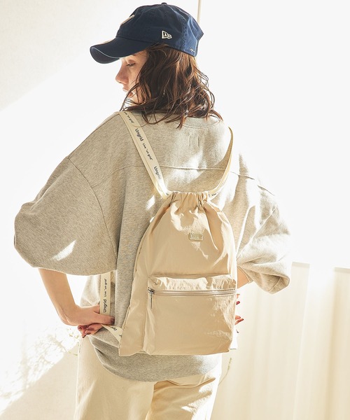 Ungrid(アングリッド)の「【Ungrid/アングリッド】撥水軽量ソフトナイロン ロゴテープナップサック スポーツジムバッグ(バックパック/リュック・レディース・ブラック/アイボリー/グレイッシュベージュ/ブルーグレー/ミント/ブラック×ホワイト/ホワイト×ブラック・FREE)」の16枚目の写真