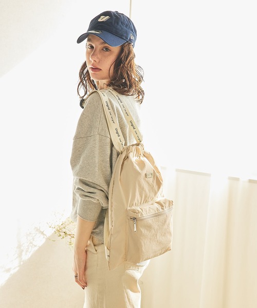 Ungrid(アングリッド)の「【Ungrid/アングリッド】撥水軽量ソフトナイロン ロゴテープナップサック スポーツジムバッグ(バックパック/リュック・レディース・ブラック/アイボリー/グレイッシュベージュ/ブルーグレー/ミント/ブラック×ホワイト/ホワイト×ブラック・FREE)」の18枚目の写真