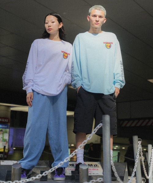 TOY　MACHINE（トイ　マシーン）の「【ムラサキスポーツ別注】TOY MACHINE/トイマシーン ロゴロンＴ オーバーサイズ バックロゴ MTMFDLT16（Tシャツ/カットソー・レディース・ホワイト/オリーブ/ブラック・L/M）」の6枚目の写真