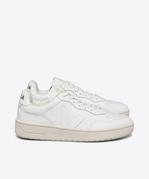 VEJA / "V-90" スニーカー