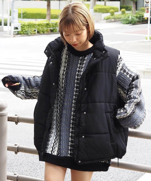 tiptop（ティップトップ）の「【選べる2タイプ】スタンドカラーBIGベスト（ベスト・レディース・ホワイト系その他/アイボリー/ブラック/ブラック系その他・FREE）」の6枚目の写真