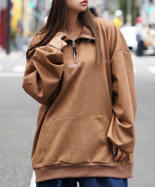 1111clothing(ワンフォークロージング)の「ロゴ刺繍 フェイクスエード ハーフジップ / Logo embroidery faux suede half zip(その他トップス・メンズ・アイボリー/チャコールグレー/ブラウン/ダークグリーン・M/L)」の3枚目の写真