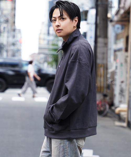 1111clothing(ワンフォークロージング)の「ロゴ刺繍 フェイクスエード ハーフジップ / Logo embroidery faux suede half zip(その他トップス・メンズ・アイボリー/チャコールグレー/ブラウン/ダークグリーン・M/L)」の13枚目の写真