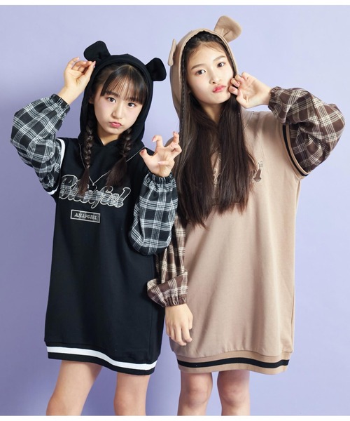 ANAP GiRL(アナップガール)の「くまチェックレイヤード裏毛ワンピネックレス付(ワンピース・キッズ・ベージュ/ブラック・XS/S)」の18枚目の写真