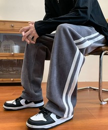 BASQUE magenta | サイドラインデザインコーデュロイトラックパンツ(その他パンツ)