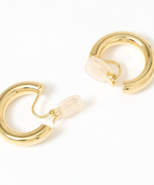 A part by（アパートバイ）の「フープイヤリング（イヤリング・レディース・その他1/ゴールド/シルバー/GOLD ・FREE）」の8枚目の写真