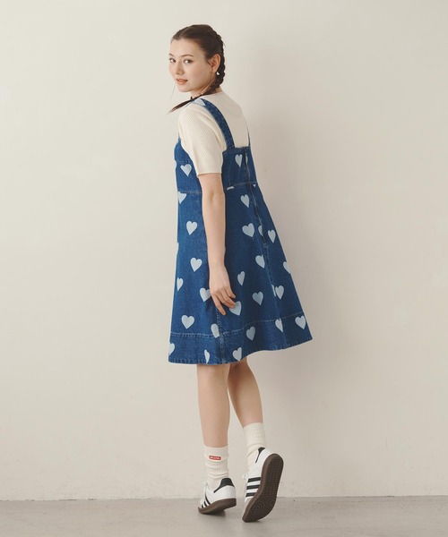 MILKFED.（ミルクフェド）の「HEART PRINTED DENIM DRESS（ワンピース・レディース・ブラック/ライトインディゴブルー・S/M）」の18枚目の写真