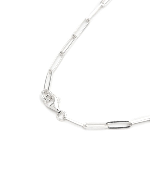 YArKA（ヤーカ）の「【YArKA/ヤーカ】square parts move necklace [LBN6] / スクエアパーツ&長あずきミックスパーツネックレス（ネックレス・レディース・シルバー・FREE）」の6枚目の写真