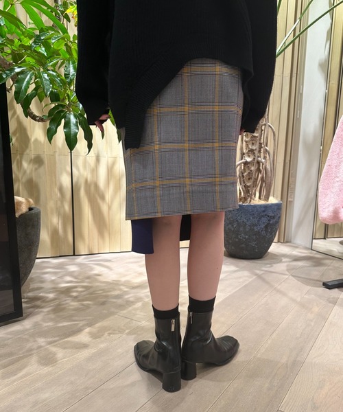 JNBY(ジェーエヌビーワイ)の「Retro-plaid Spliced Skirt(スカート・レディース・イエロー系その他3/グレー系その他5・36/38)」の11枚目の写真