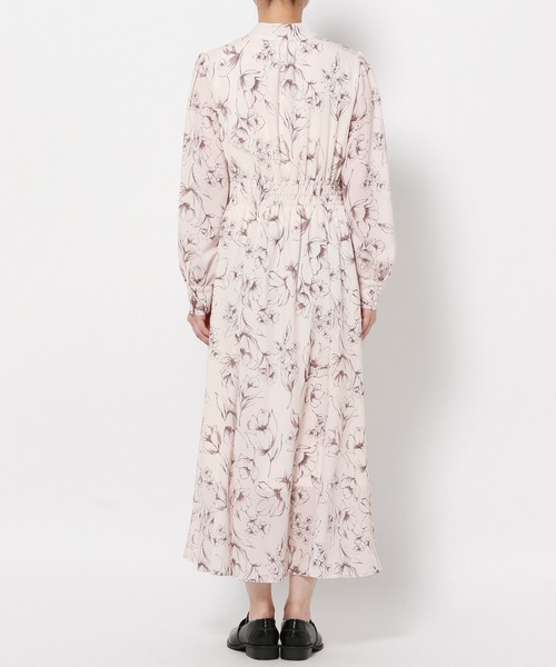 mysty woman（ミスティウーマン）の「リボンタイ花柄ワンピース　996657（ワンピース・レディース・アイボリー/ブラック/ピンクベージュ・FREE）」の19枚目の写真