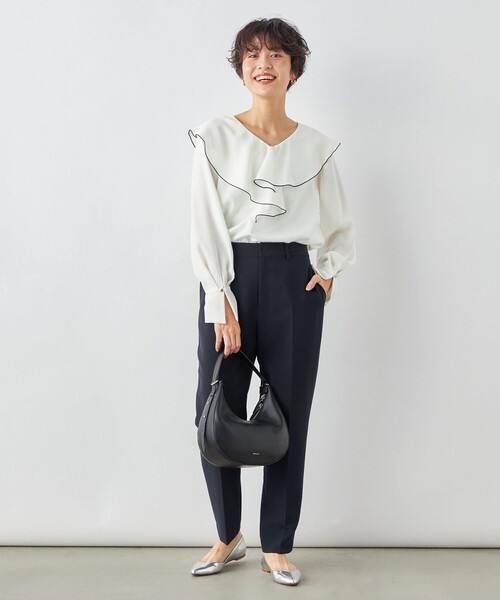 NOLLEY’S（ノーリーズ）の「ストレッチジョーゼットラッフル衿配色ブラウス（シャツ/ブラウス・レディース・オフホワイト・38/36）」の9枚目の写真