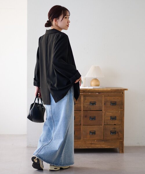 DISCOAT（ディスコート）の「テックリネンシャツジャケット《WEB限定カラーあり》（テーラードジャケット・レディース・チャコールグレー/ライトグレー/グレイッシュベージュ/ブラック/ブラウン・LARGE/MEDIUM）」の18枚目の写真