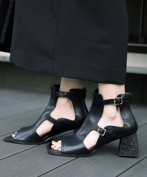 HARE（ハレ）の「デザインカットブーサン(HARE)（サンダル・レディース・ブラック/ブラック系その他/アイボリー/ブラック系その他2・MEDIUM/LARGE）」の5枚目の写真