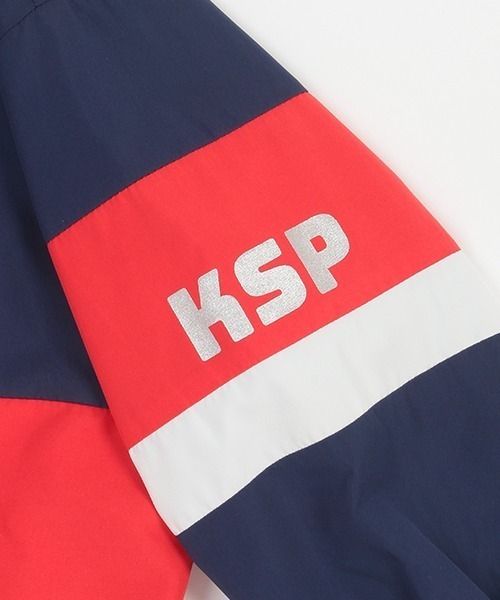 kladskap(クレードスコープ)の「恐竜リバーシブルウィンドブレーカー(マウンテンパーカー・キッズ・レッド/オリーブ・90cm/100cm/110cm/120cm/130cm/80cm)」の12枚目の写真