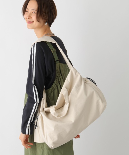 LEPSIM（レプシィム）の「マタニティ／撥水ナイロンBIGショルダー　103677（マザーズバッグ・レディース・アイボリー/ブラック・ONE SIZE）」の17枚目の写真