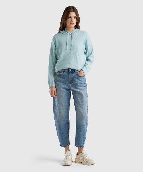 BENETTON (UNITED COLORS OF BENETTON)(ベネトンユナイテッドカラーズオブベネトン)の「5ポケットクロップド丈バルーンデニムパンツ(デニムパンツ・レディース・ライトインディゴブルー/インディゴブルー・28inch/27inch/26inch/25inch)」の5枚目の写真