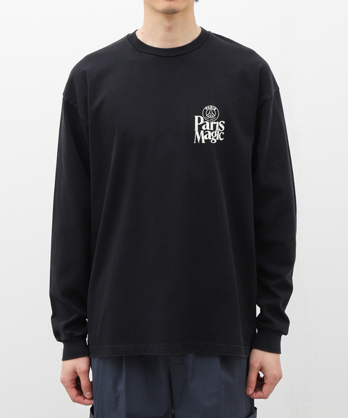 PARIS SAINT-GERMAIN（パリサンジェルマン）の「【Paris Saint-Germain】PARIS MAGIC プリント ロングスリーブTシャツ（Tシャツ/カットソー・メンズ・ホワイト/ブラック・MEDIUM/LARGE）」の2枚目の写真