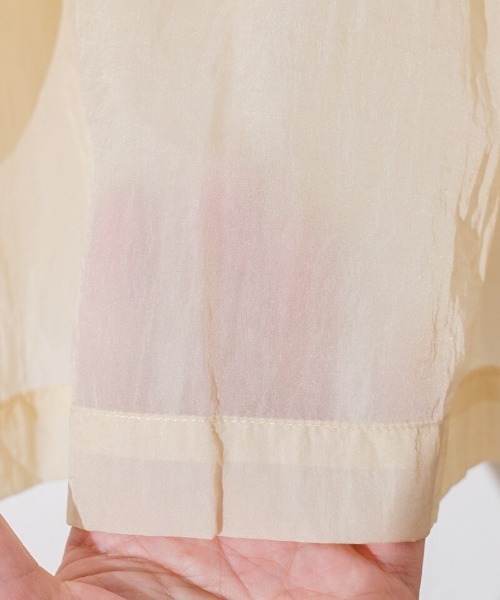 flower（フラワー）の「レディフレアフーディー（ナイロンジャケット・レディース・ホワイト/ベージュ・FREE）」の12枚目の写真