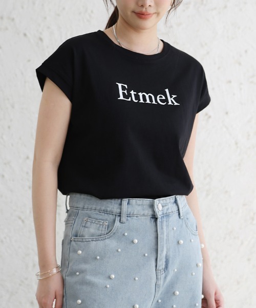 Doux Belle(ドゥーベル)の「コットン英字半袖Tシャツ(Tシャツ/カットソー・レディース・ブラック/オフホワイト・MEDIUM)」の5枚目の写真