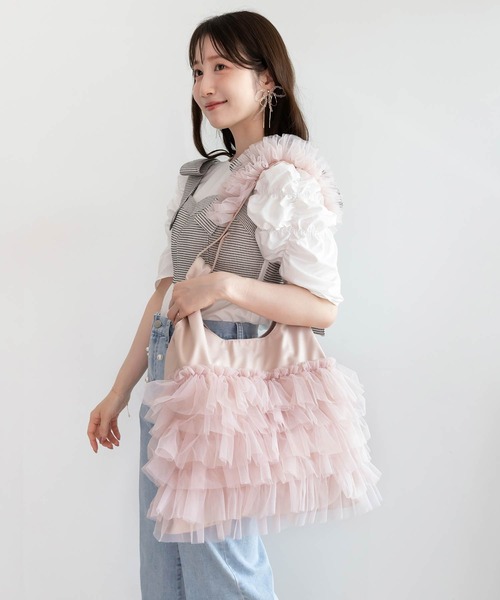RANDA（ランダ）の「【A4対応】ティアードチュールフリル2WAYバッグ（ショルダーバッグ・レディース・グレー/ピンク/クリーム/ブルー・FREE）」の4枚目の写真