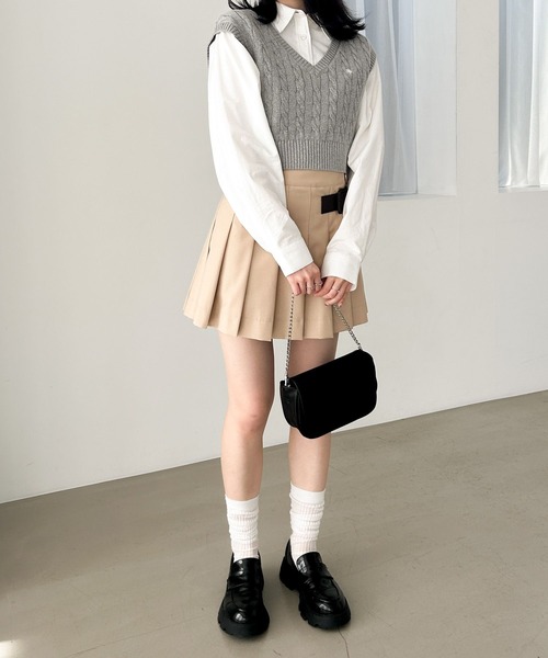 Heather(ヘザー)の「【POLO BCS(ポロ・ビーシーエス)】ニットベスト 110509(ベスト・レディース・グレー/ホワイト・FREE)」の4枚目の写真