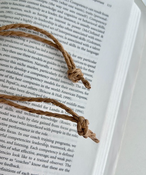 Loueme（ルエム）の「ビジュー巾着かごバッグ（かごバッグ・レディース・ブラウン/アイボリー・FREE）」の7枚目の写真