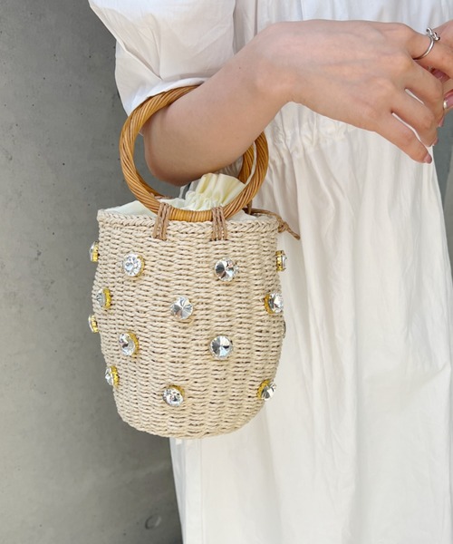 Loueme（ルエム）の「ビジュー巾着かごバッグ（かごバッグ・レディース・ブラウン/アイボリー・FREE）」の11枚目の写真