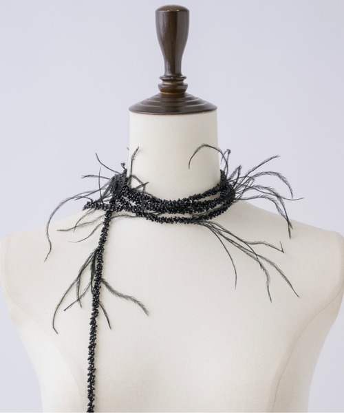 musubore(ムスボレ)の「【 select 】feather & beads long choker / フェザーチョーカー(チョーカー・レディース・ホワイト/ブラック/ピンク・FREE)」の5枚目の写真