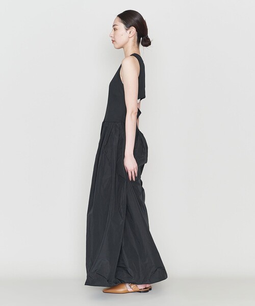 【美品】アストラット-ASTRAET-ノースリーブボックスワンピース ASTRAET(アストラット)ノースリーブワンピース WHITE†