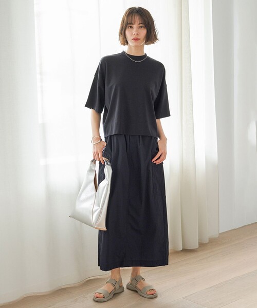 UNFILO(アンフィーロ)の「BEAUTY FORM クロップドワイドTシャツ(Tシャツ/カットソー・レディース・ベージュ系2/ホワイト系/グレー系/ネイビー系2/ブラック系・SMALL/MEDIUM/LARGE)」の16枚目の写真