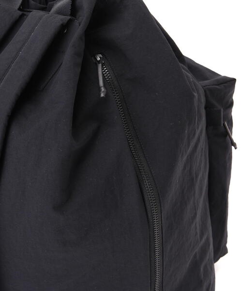 SLOW(スロウ)の「SLOW(スロウ)Span nylon-draw string day pack-2024SS(バックパック/リュック・メンズ・ブラック・F)」の10枚目の写真