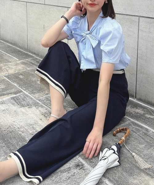 an another angelus（アンアナザーアンジェラス）の「バイカラーライン使いワイドパンツ/ananotherangelus（その他パンツ・レディース・ネイビー/アイボリー・2/1）」の2枚目の写真