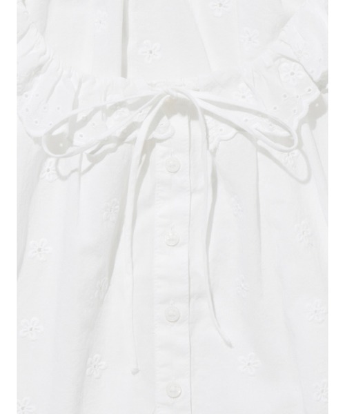 Levi's（リーバイス）の「Levi's/リーバイス  LYKA 半袖ブラウス ホワイト BRIGHT WHITE（シャツ/ブラウス・レディース・ホワイト・M/S/XS）」の2枚目の写真