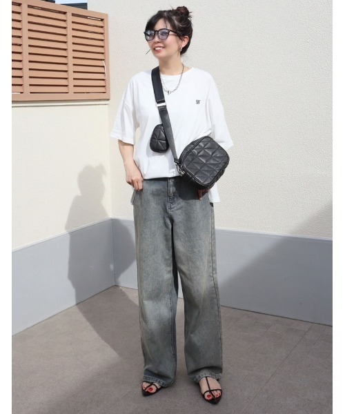 Re:EDIT（リエディ）の「ワンポイント刺繍オーバーサイズTシャツ（Tシャツ/カットソー・レディース・オレンジ/ネイビー/ホワイト・MEDIUM/LARGE）」の21枚目の写真