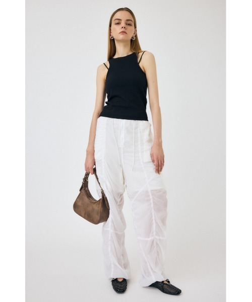 MOUSSY(マウジー)の「STRAP MINIMAL タンクトップ(タンクトップ・レディース・ホワイト/ブラック/ライトグレー/レッド・1/2)」の18枚目の写真