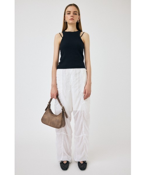 MOUSSY(マウジー)の「STRAP MINIMAL タンクトップ(タンクトップ・レディース・ホワイト/ブラック/ライトグレー/レッド・1/2)」の20枚目の写真