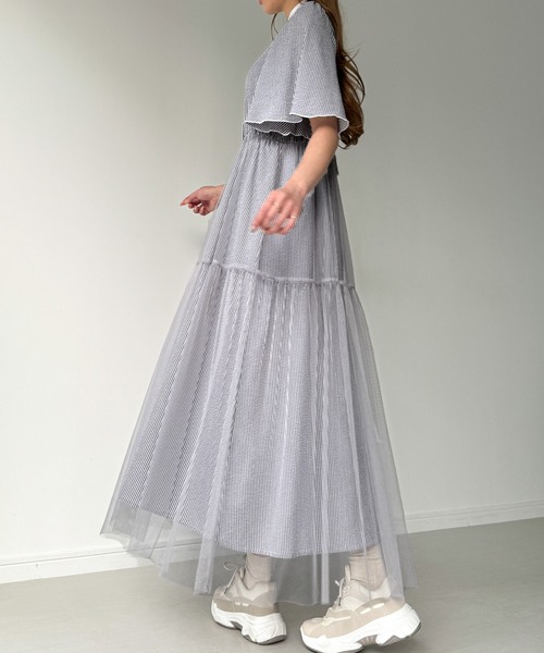 junoah(ジュノア)の「チュールドッキングフリルスリーブシャツワンピース(シャツワンピース・レディース・ブラック/グレー/ブルー・X-LARGE/LARGE/MEDIUM)」の10枚目の写真